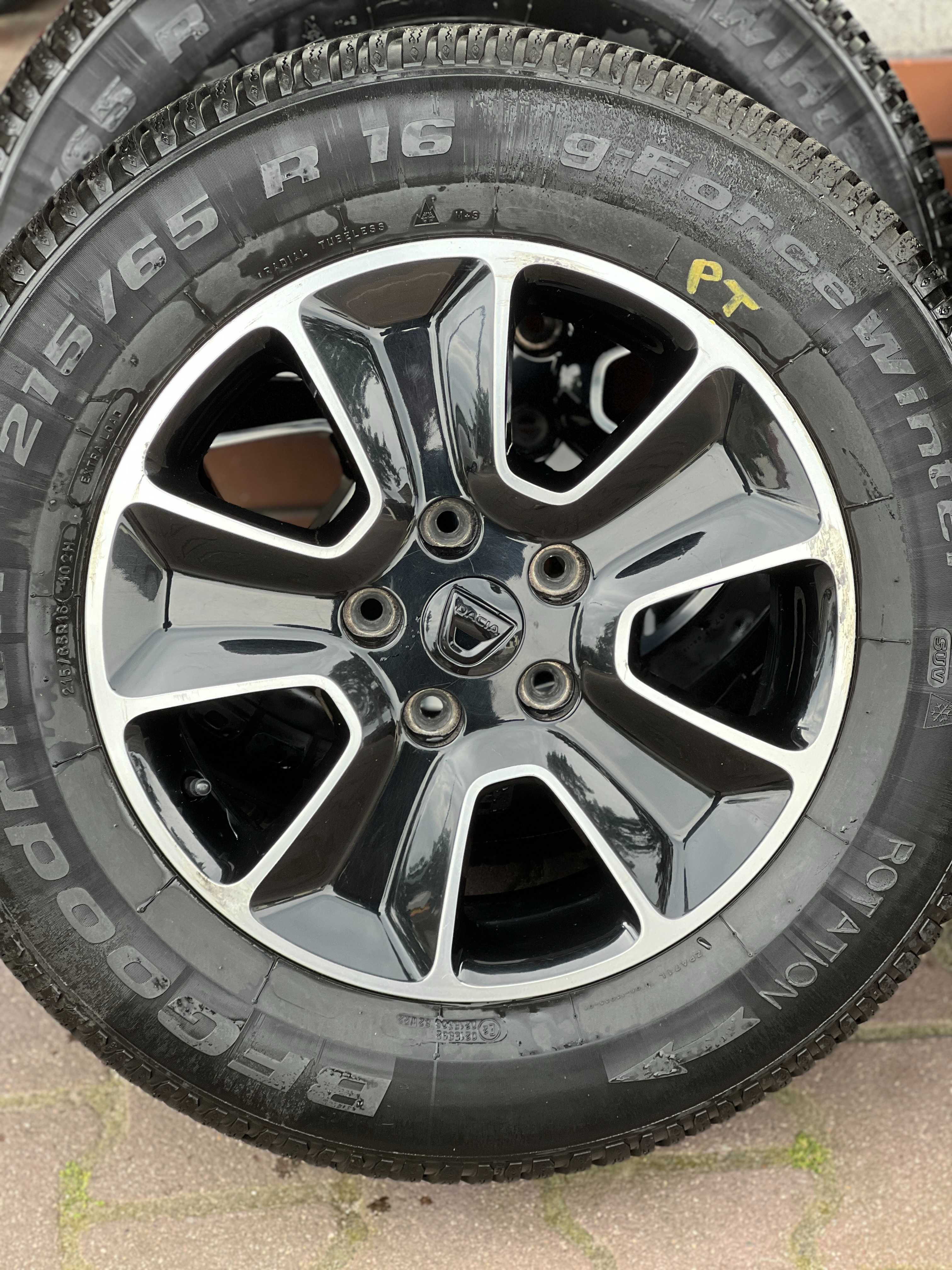 4 szt ALUFELGI Dacia Duster 6,5Jx16" ET 50 5x114,3 otwór 66 mm