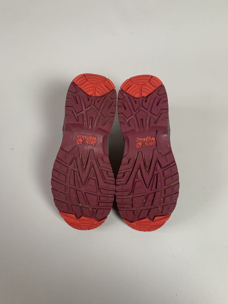 Кросівки jack wolfskin розмір 37 22,5 см