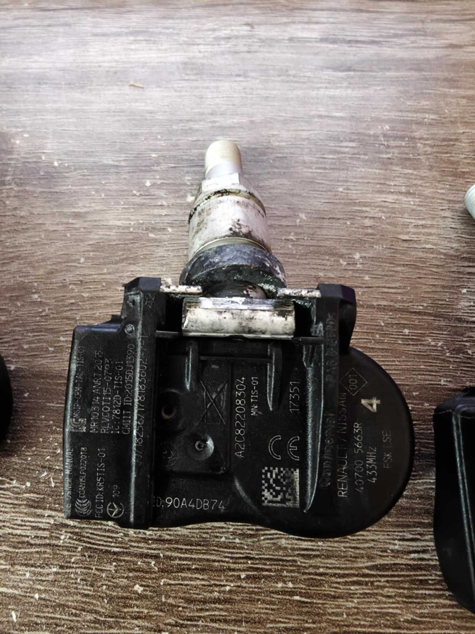 Czujniki ciśnienia opon TPMS Renault Megane 4 GT