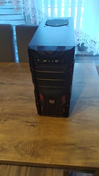 Komputer Gigabyte 990fxa-ud3 +fx8350+ 16 GB ram