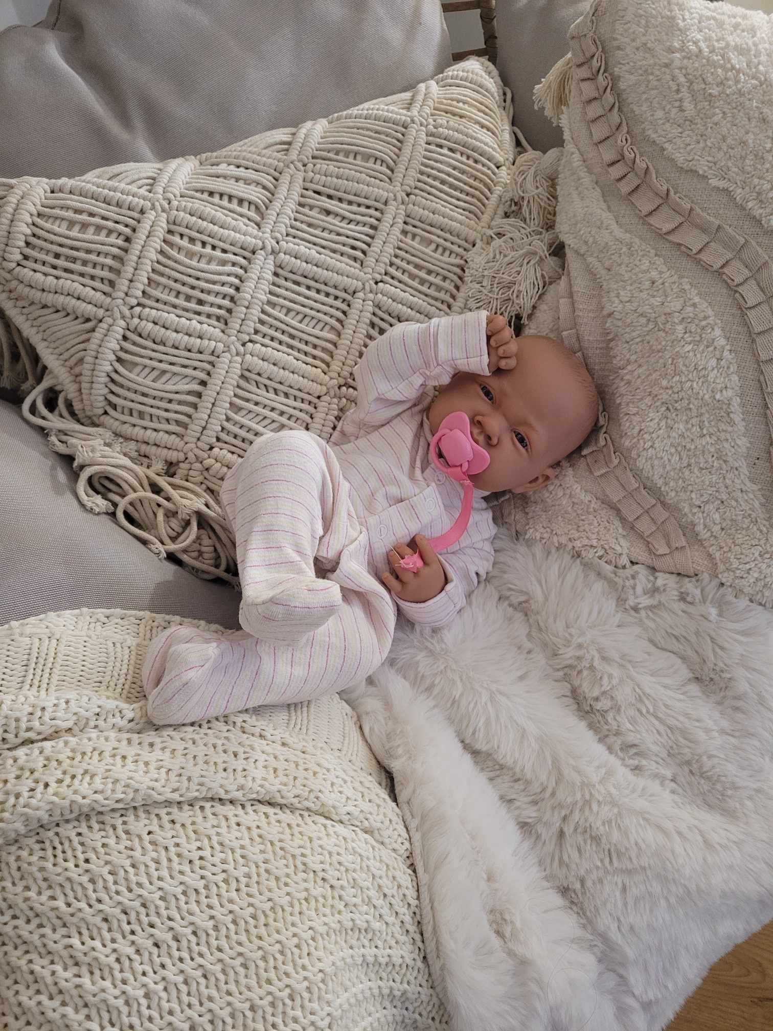 Ubranko dla lalki/bobasa baby born 40-44cm  śpiochy ze smoczkiem