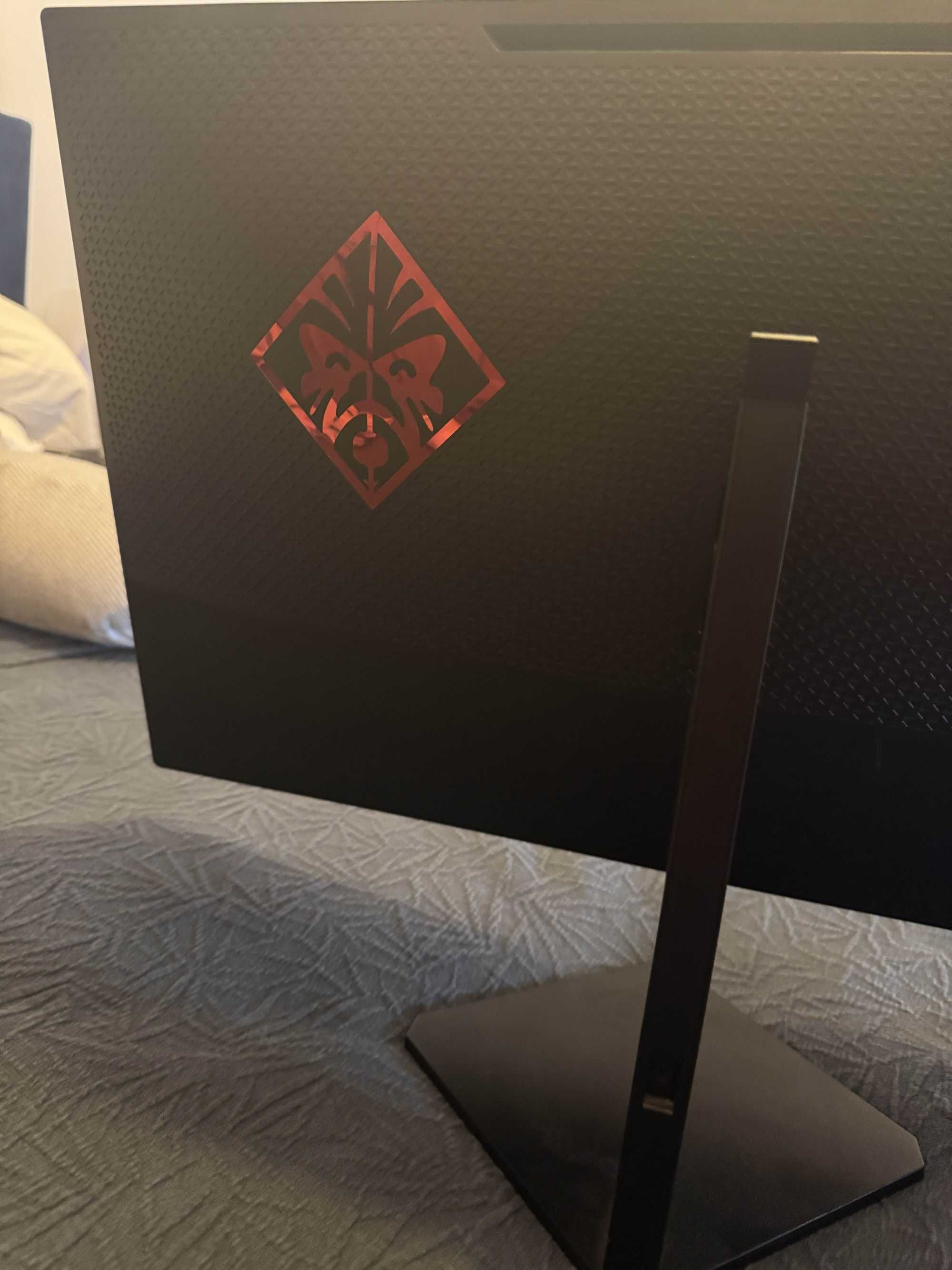 vendo Monitor Gaming HP OMEN Z7Y57AA 25'' - 1 ms - 144 Hz