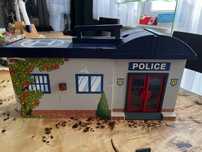Playmobil, przenośny komisariat policji