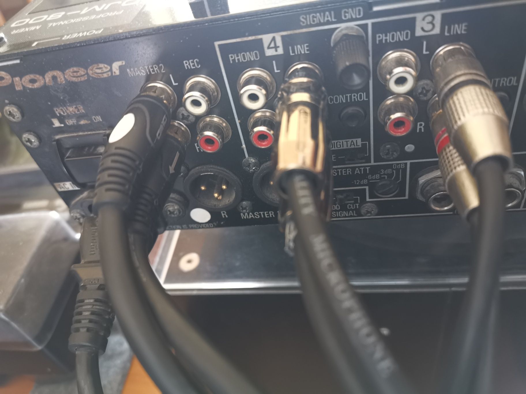 Mixer PIONEER DJM-800 - dj mikser