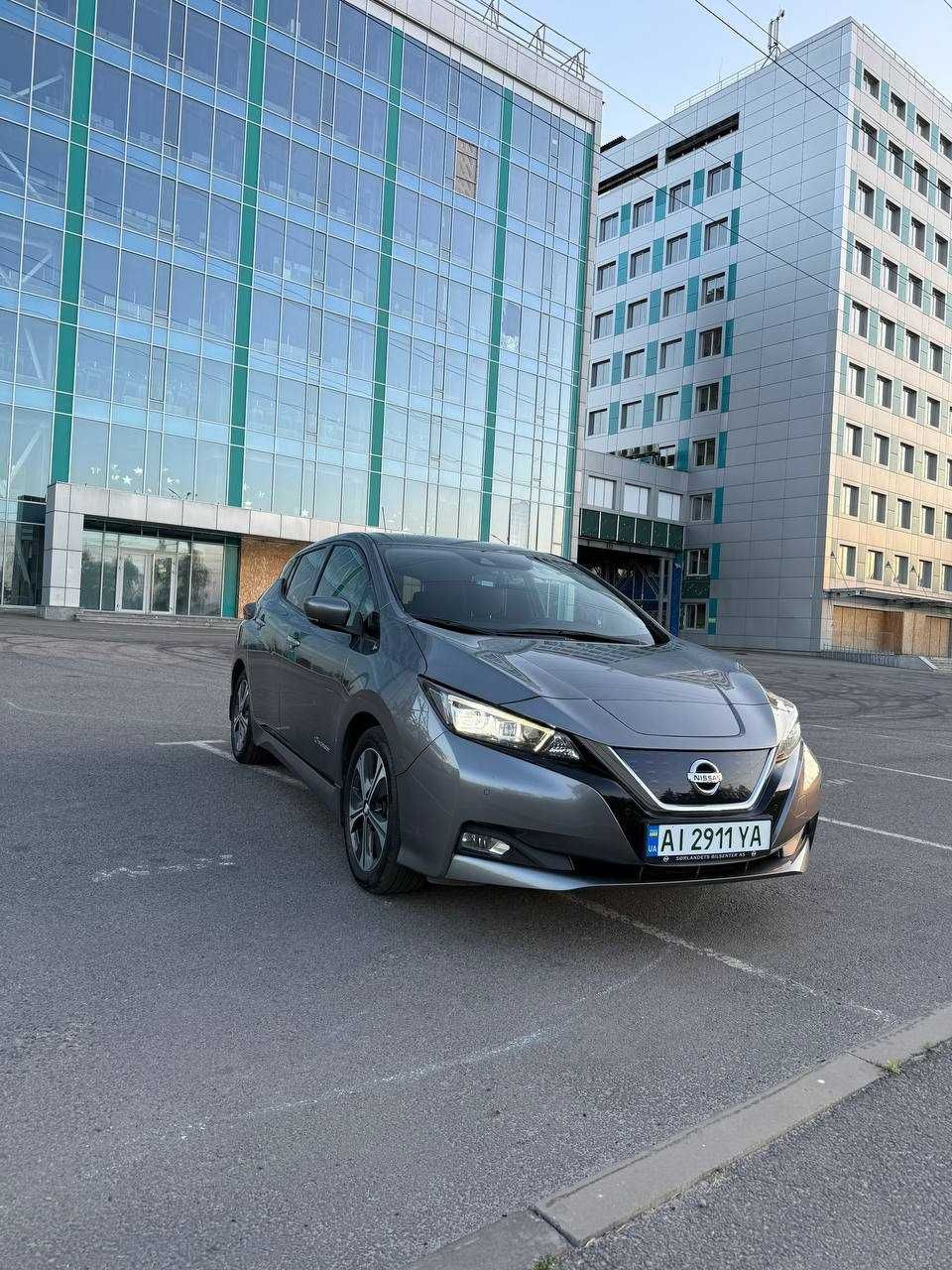 Nissan Leaf 2019, 40kW, 93%SOH. 92т КМ пробега.