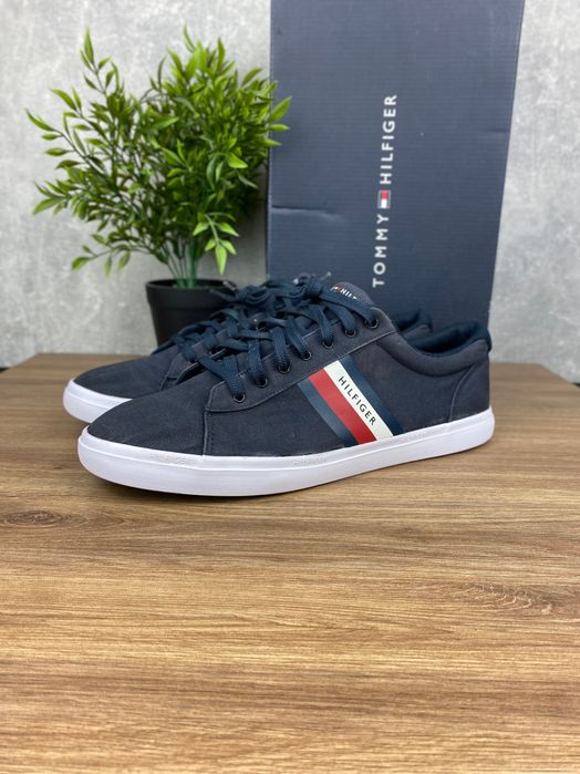 Granatowe sneakersy Tommy Hilfiger Essential Stripes r. 43