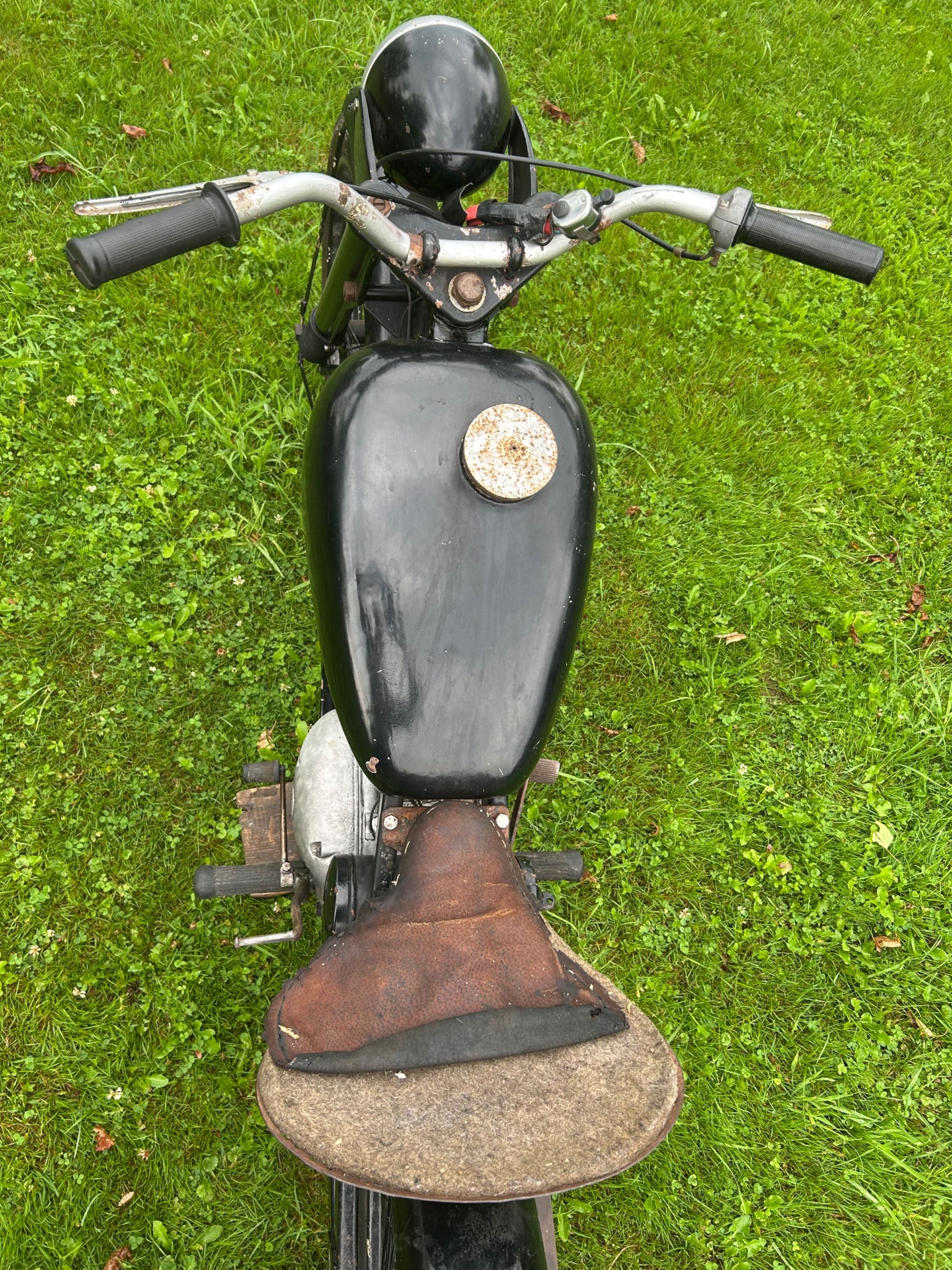 Shl M05 , W.F.M.