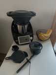 Thermomix TM6 Czarny – Edycja Limitowana | Stan bardzo dobry | Komplet