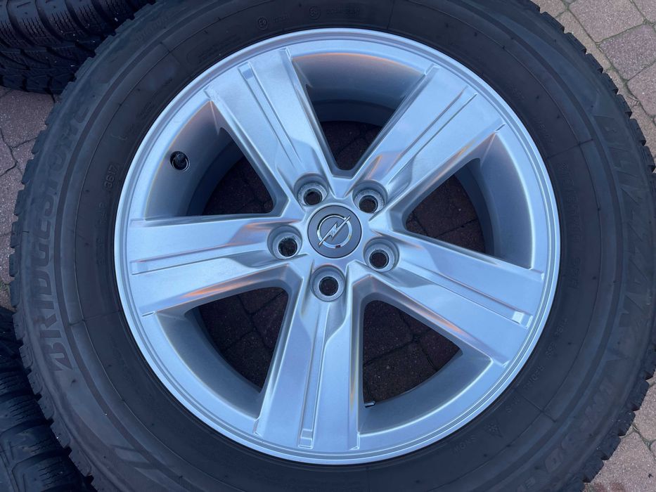 3897. Koła zimowe Opel Mokka 5x105 ET38 oryginalne 215/65/16