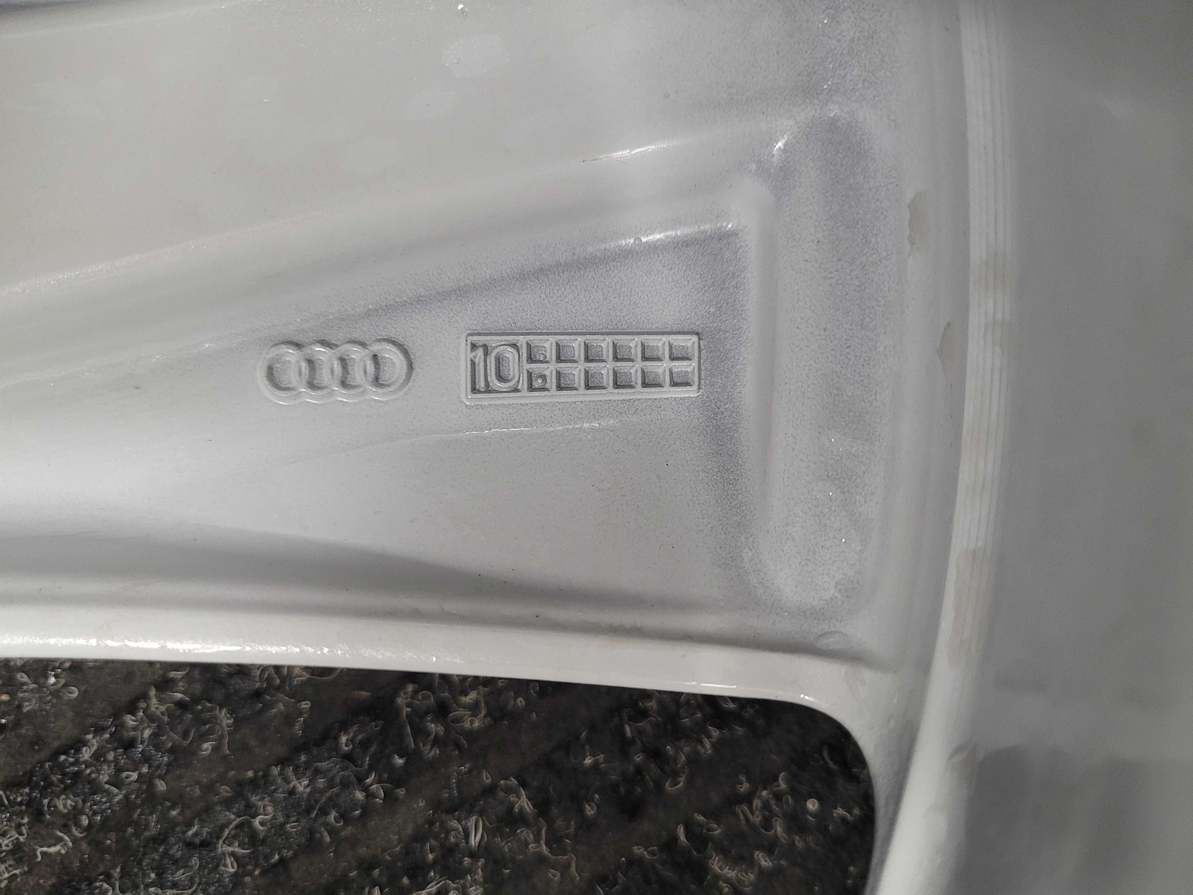 Komplet nowych felg aluminiowych Audi 19"