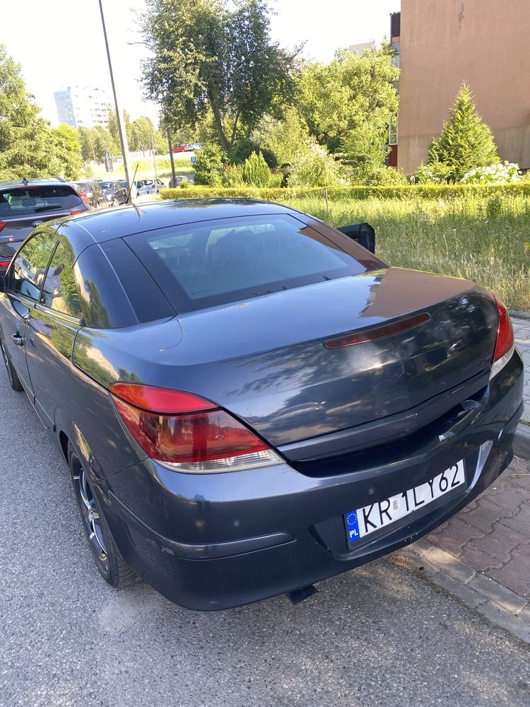 Kabriolet Opel Astra H 2007