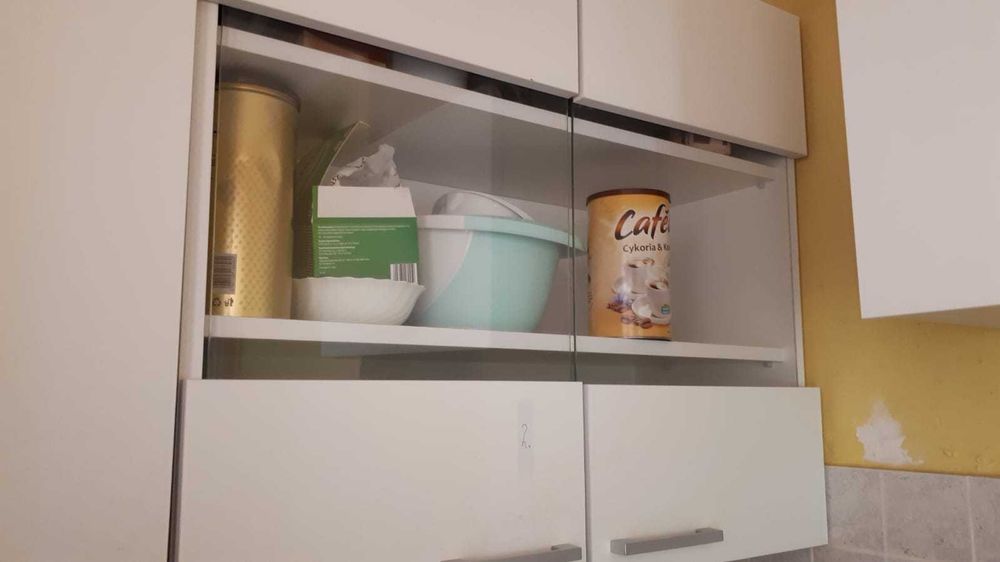 Sprzedam szafki kuchenne wiszące i stojąca z szufladami