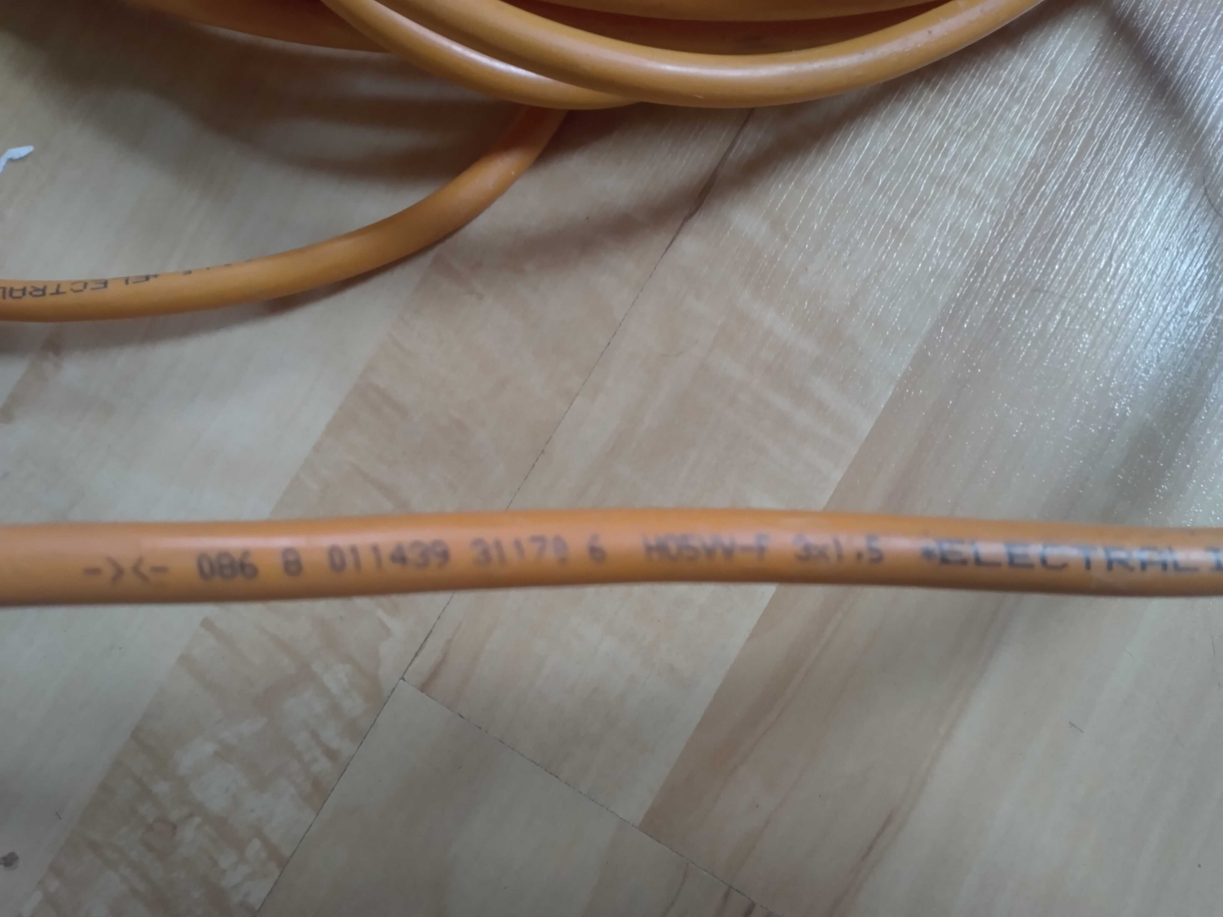 Przedłużacz elektryczny kempingowy / kabel przyłączeniowy CEE 15m