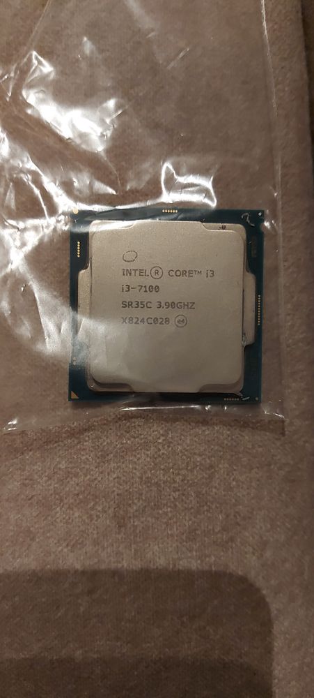 Procesor Intel core i3 7100 używany w  100% sprawny