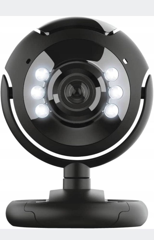 Веб-камера Trust SpotLight Pro
