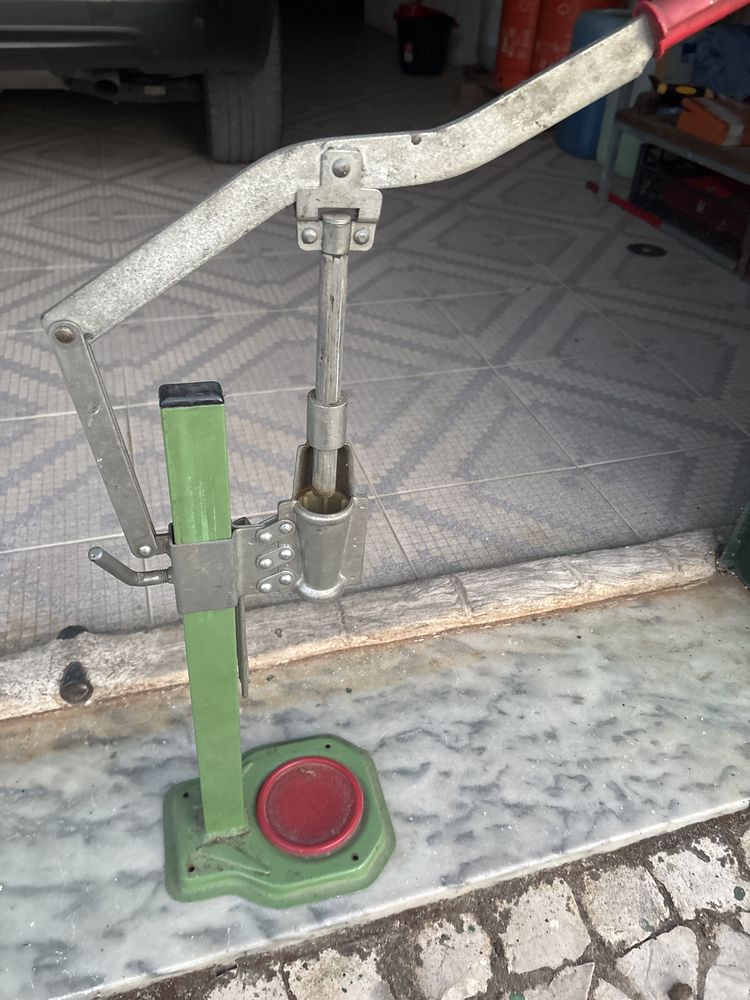 Engarrafador manual