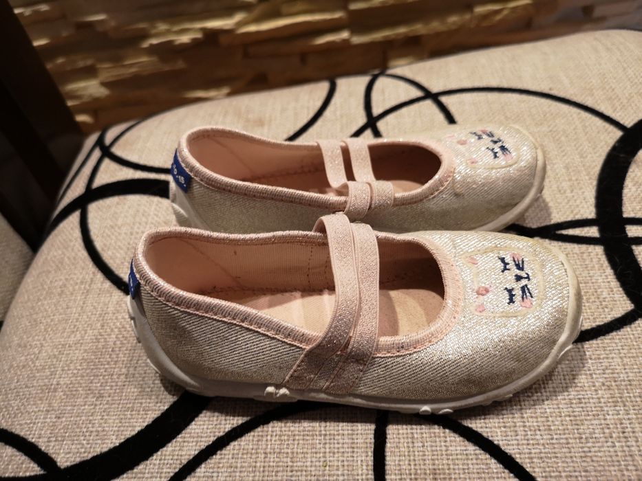 Buciki dla dziewczynki