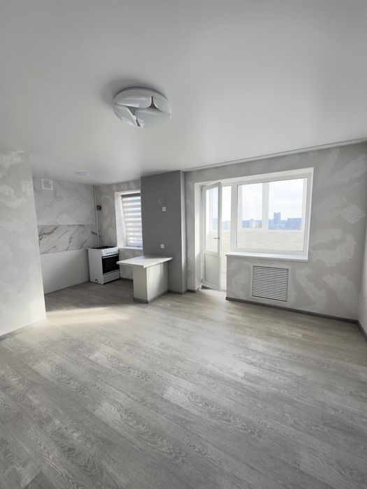 Однокімнатна з капітальним ремонтом. Центр. Вулиця Британська