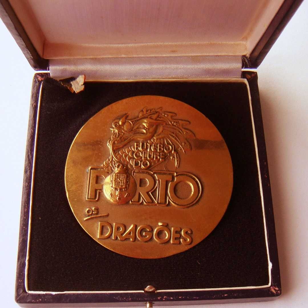 Medalha de Bronze Desporto Futebol FCP Porto Bayern München Campeão 87