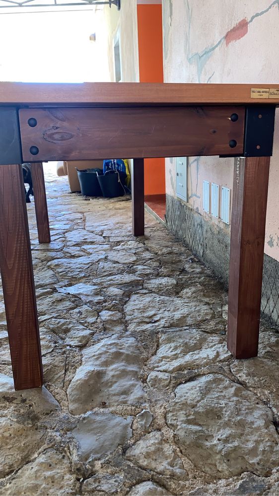 Mesa rustica madeira
