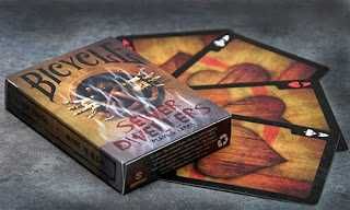 Baralhos de Cartas Guard by BOCOPO e Bicycle Sewer Dwellers