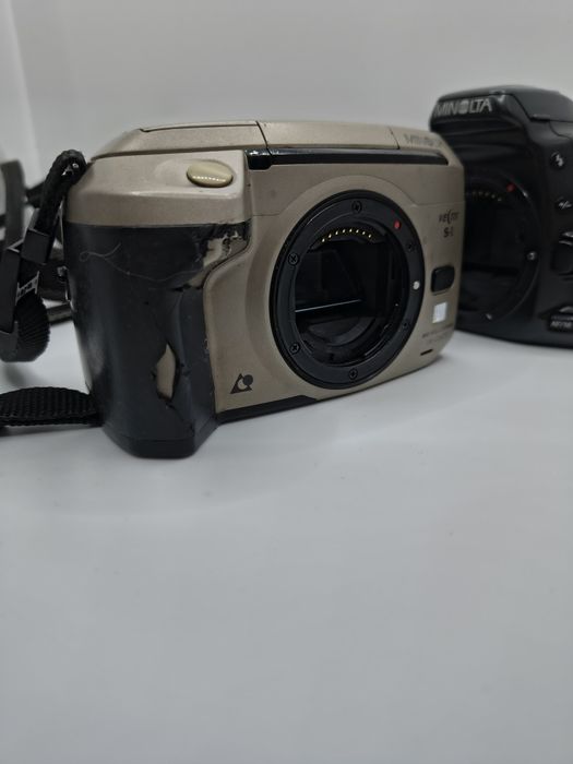 Aparat Minolta Vectis S-1 i Dynax 500si