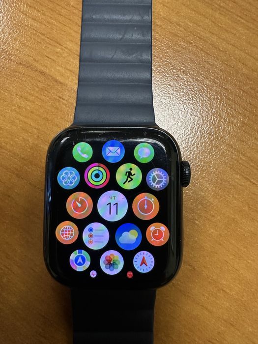 Продам apple watch 9 45 mm