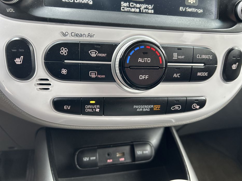 KIA Soul EV 2015 року