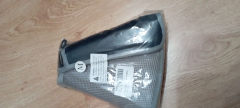 Kołnierz  obroża pooperacyjna dla psa lub kota