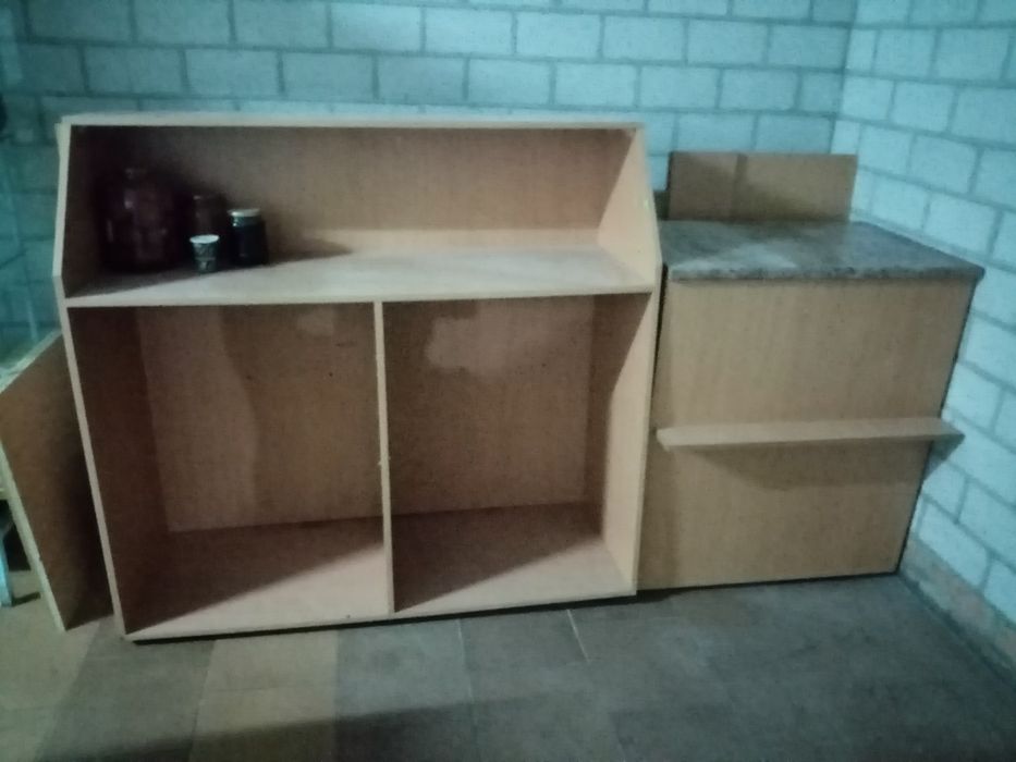 Мебель для магазина,цена договорная.