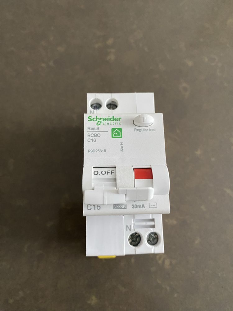 Автомат диференційний Schneider Electric RE S19  1P+N 16A30mAAC