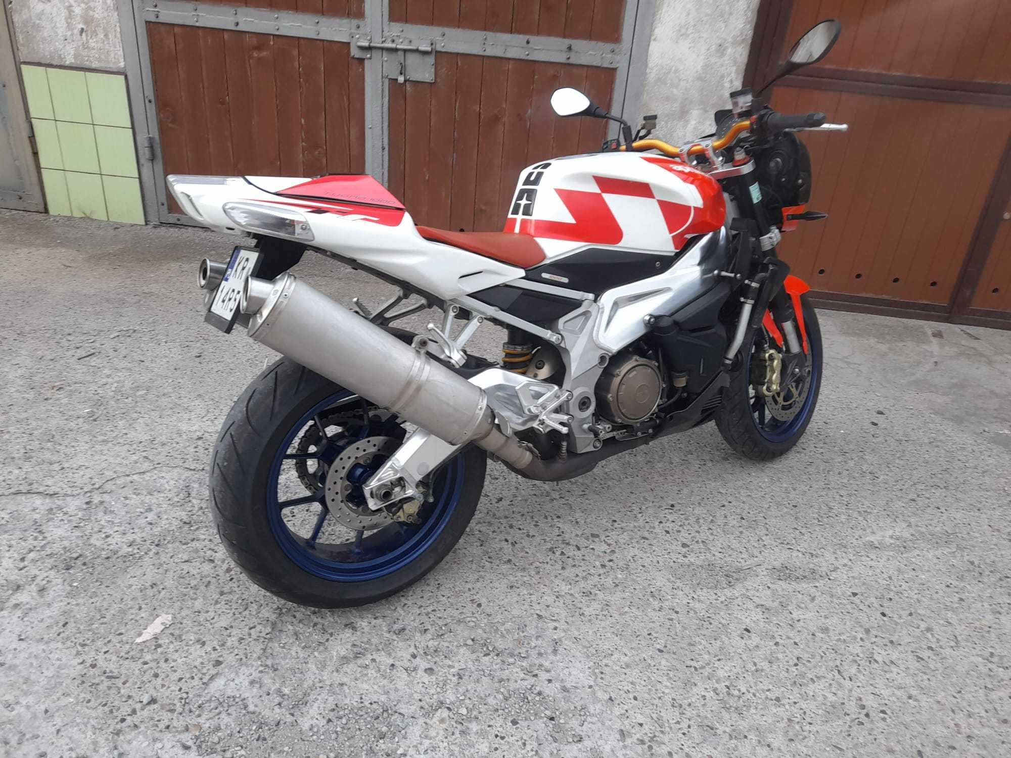 Motor Aprilia Tuono