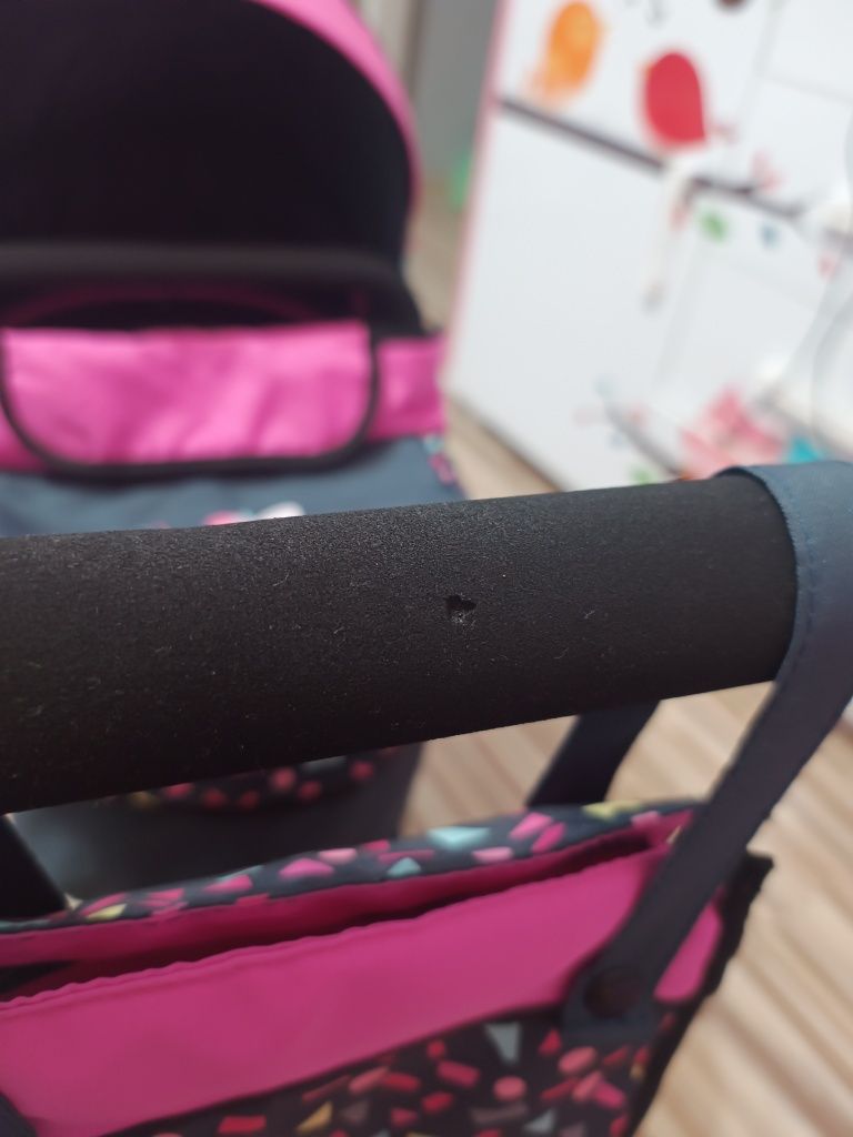 Wózek dla lalek . Głęboko spacerowy