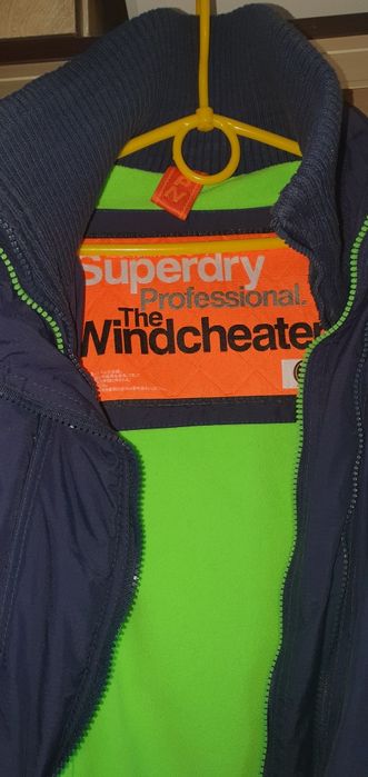 Продам куртку Superdry