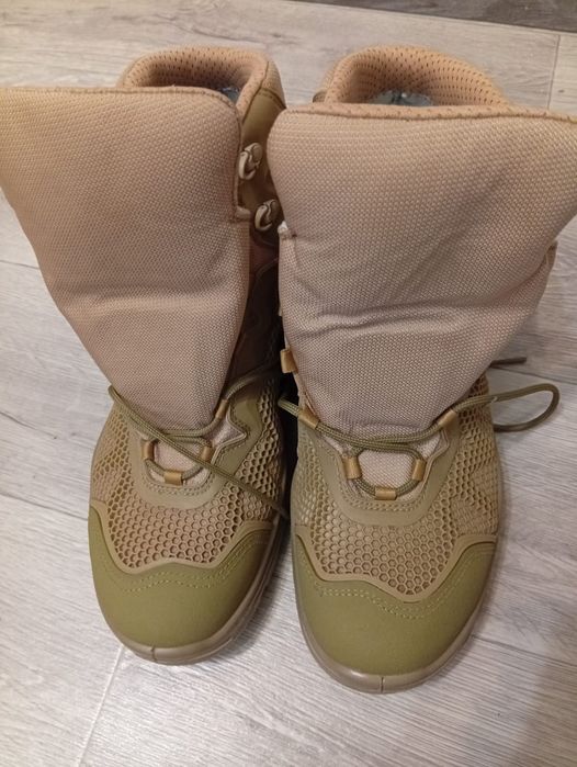 Продам берці талан соти 40 розмір