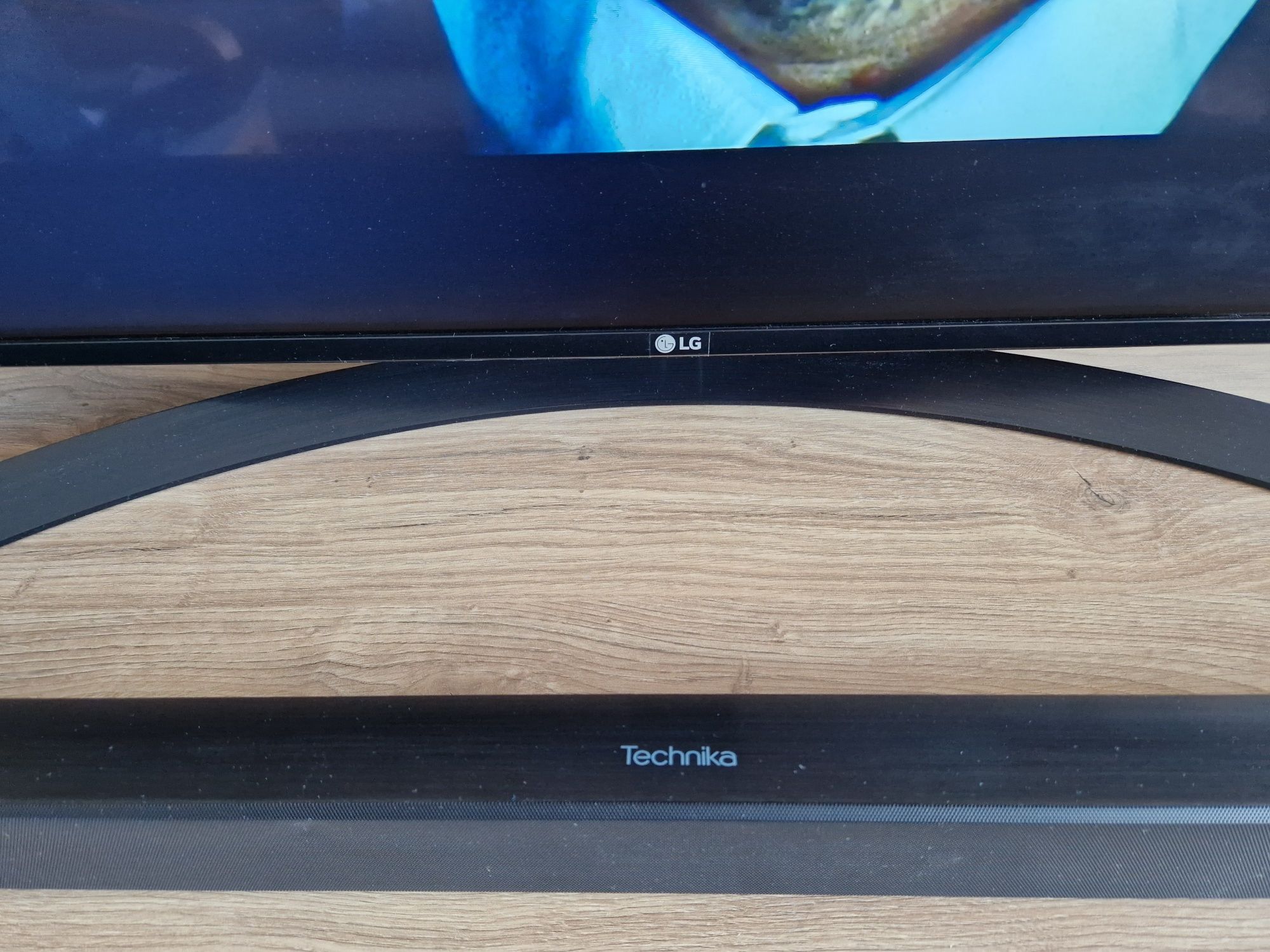 Soundbar Technika