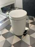 Caixote do Lixo IKEA VORGOD c/ Pedal – Branco