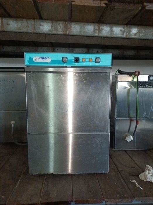 Máquina de lavar chávenas