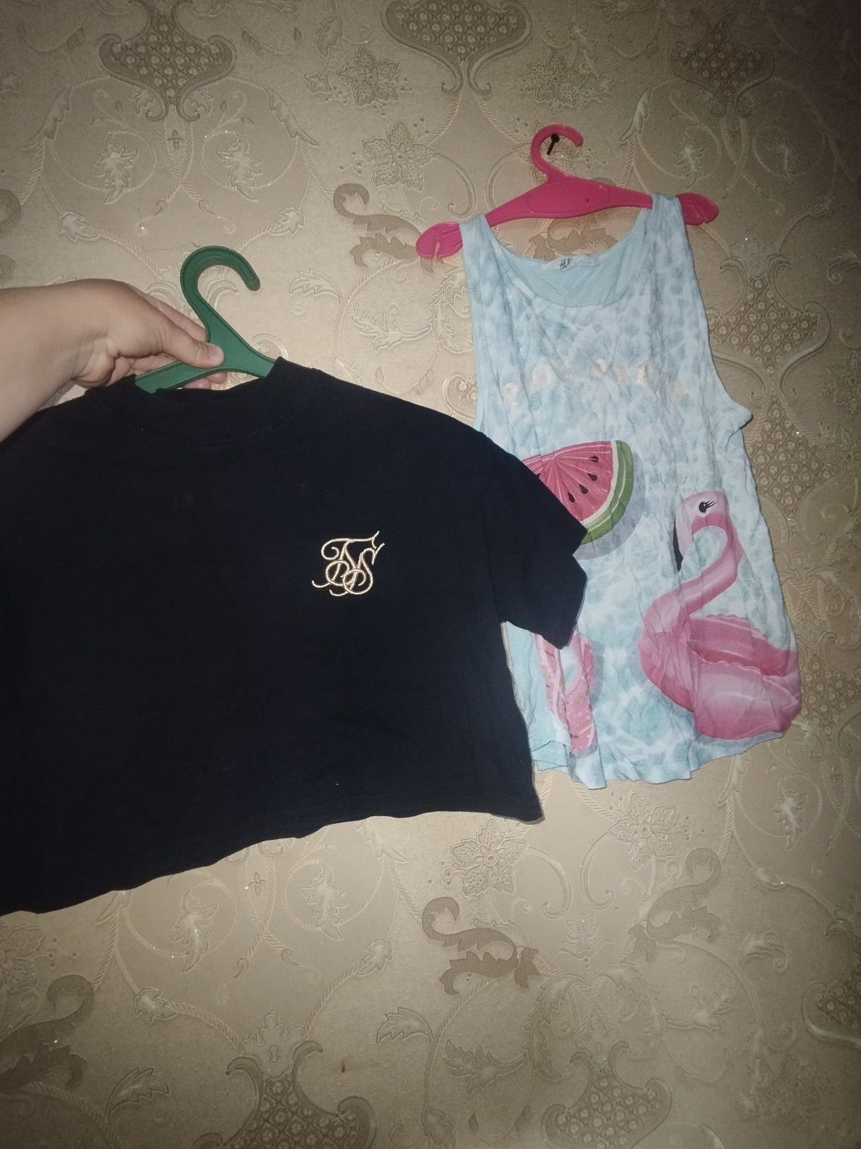 13-14 років на дівчинку
