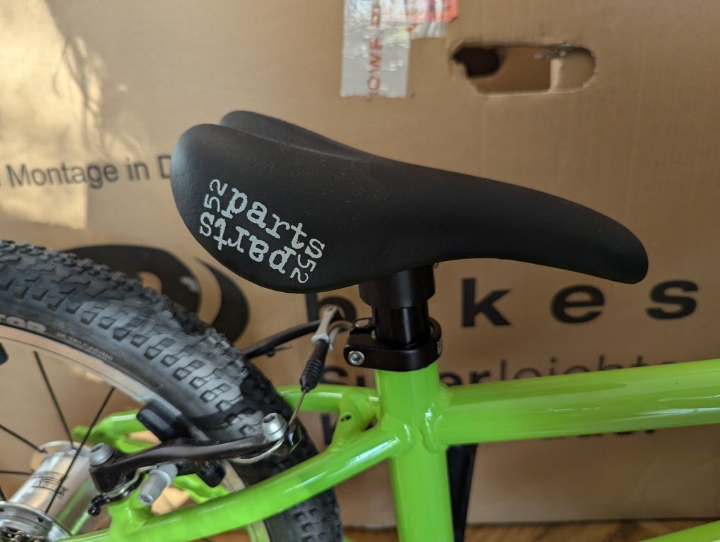 Lekki Rower KUbikes 16 cali super geometria błotniki torba