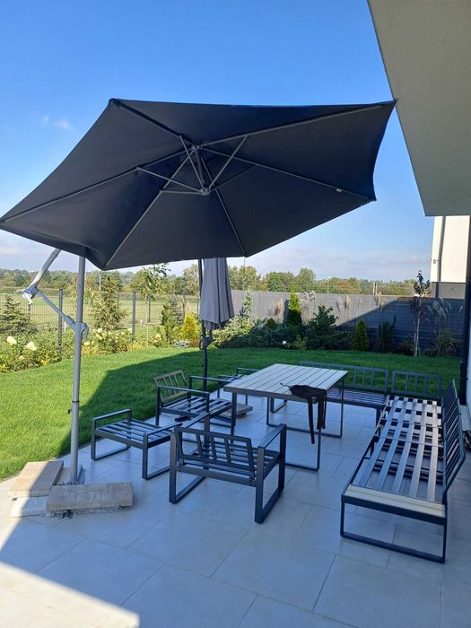Parasol ogrodowy na taras balkon