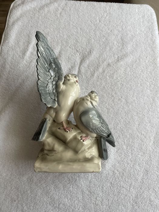 Статуетка голуби Hertwig 11 Katzhutte порцелянова