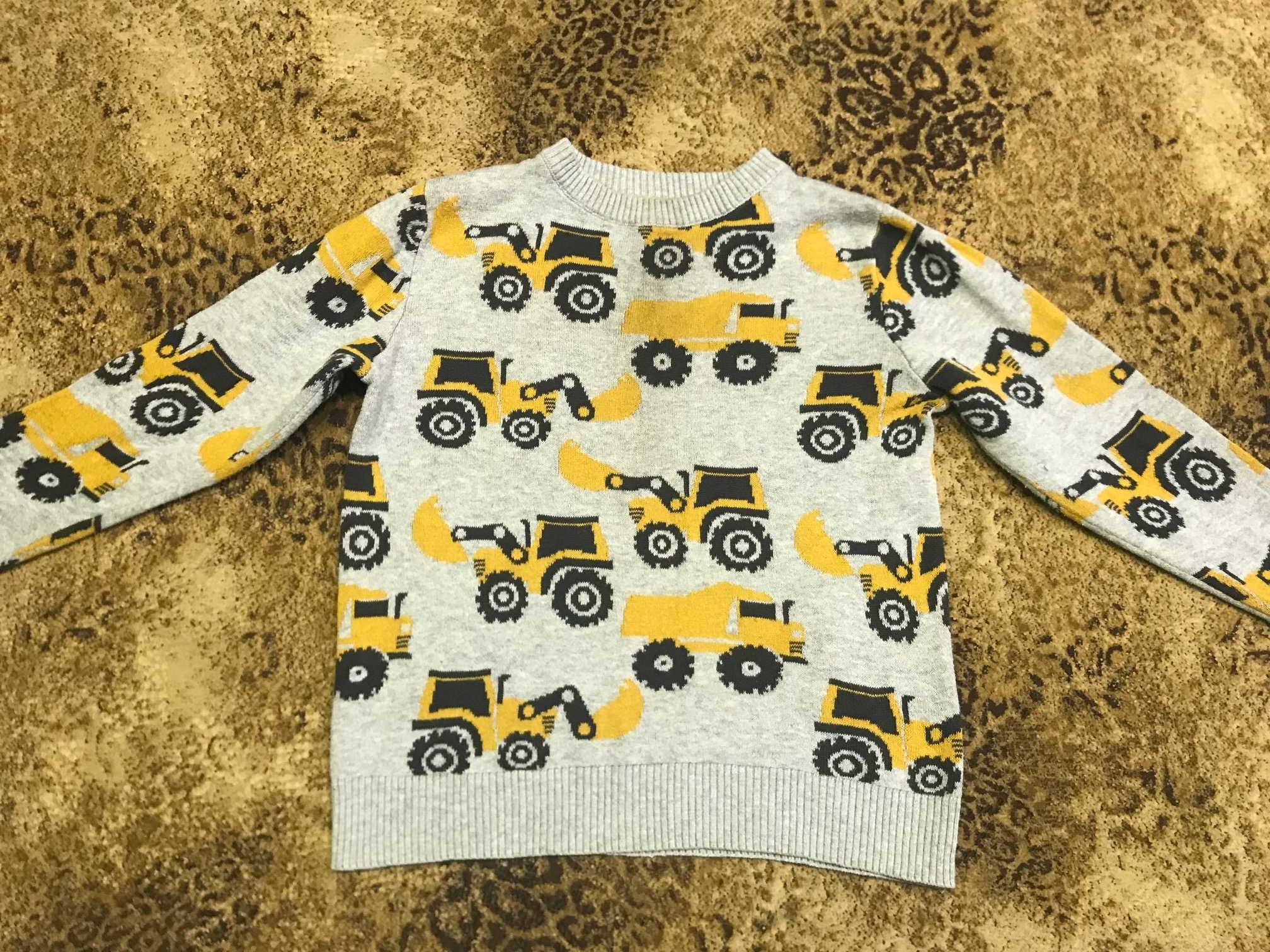 свитер 3-4года для мальчика