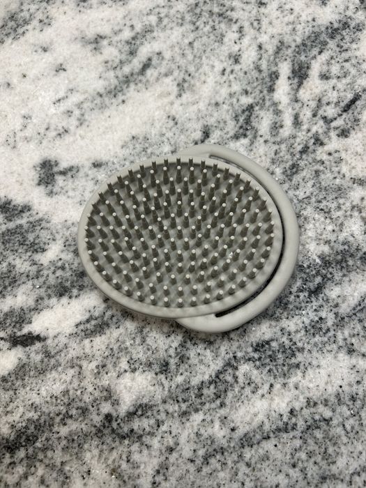 Szczotka Silikonowa do Włosów dla Niemowląt shnuggle