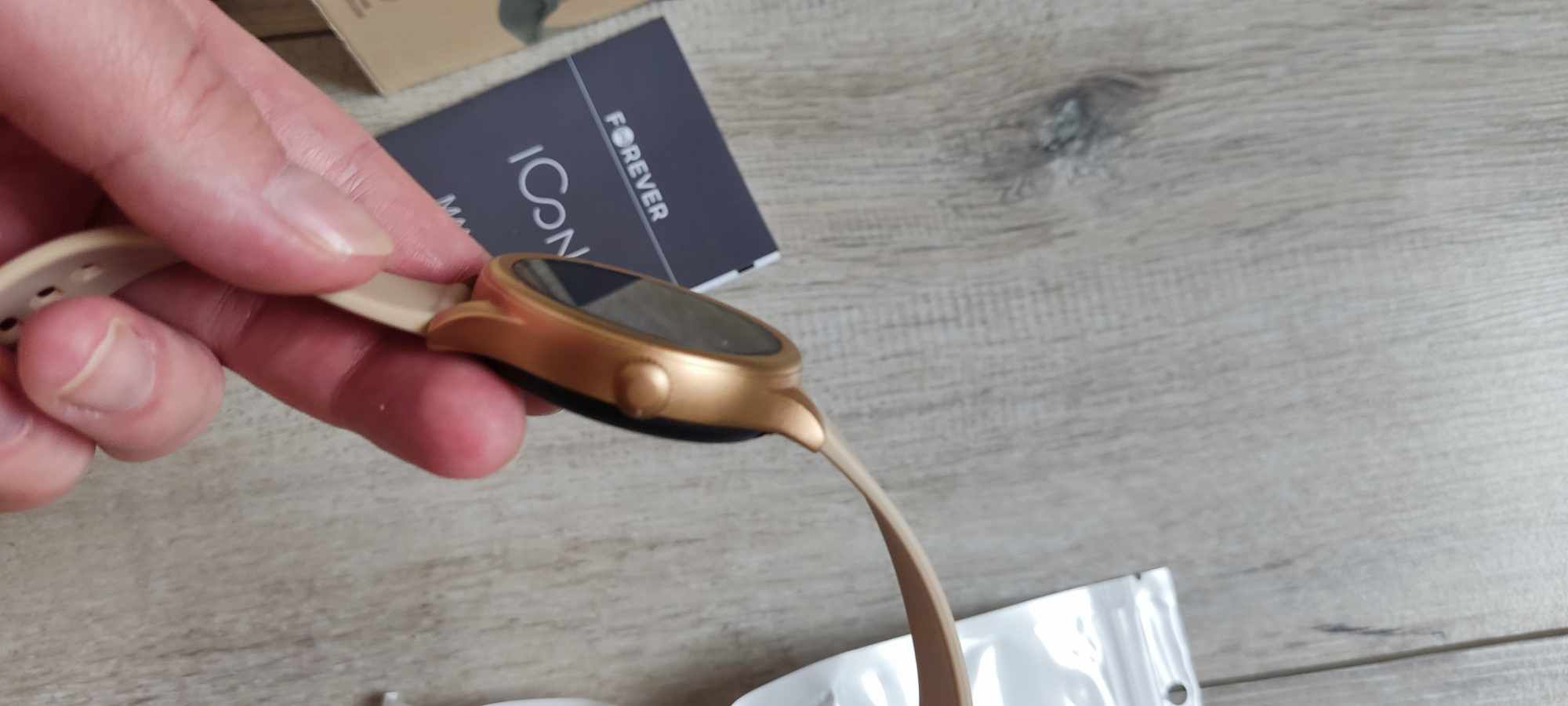 Nowy smartwatch forever icon ll aw-100 różowe złoto
