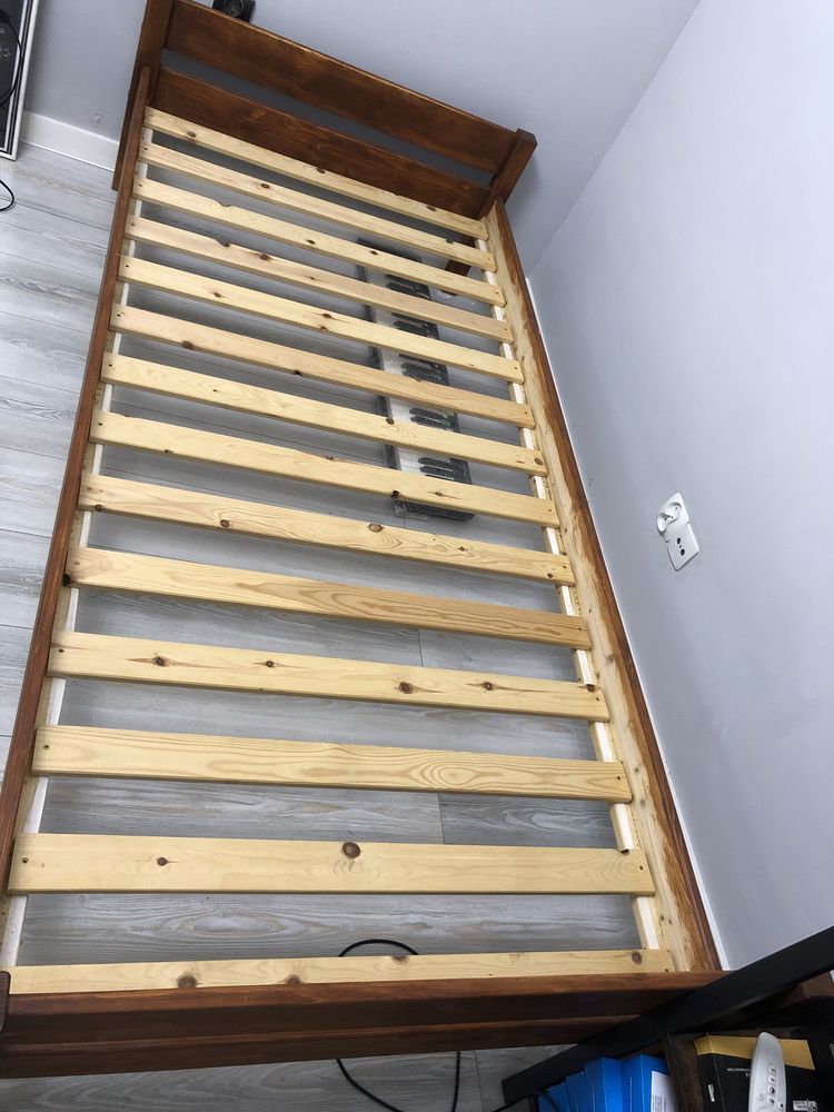 Łóżko sosnowe drewniane 90x200