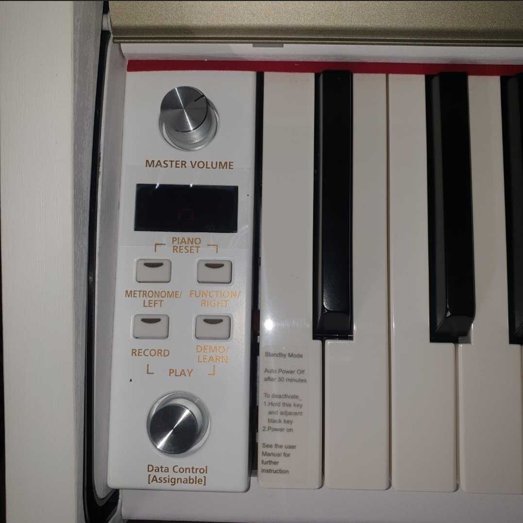 Kurzweil M90 белое цифровое пианино фортепиано. Консультация