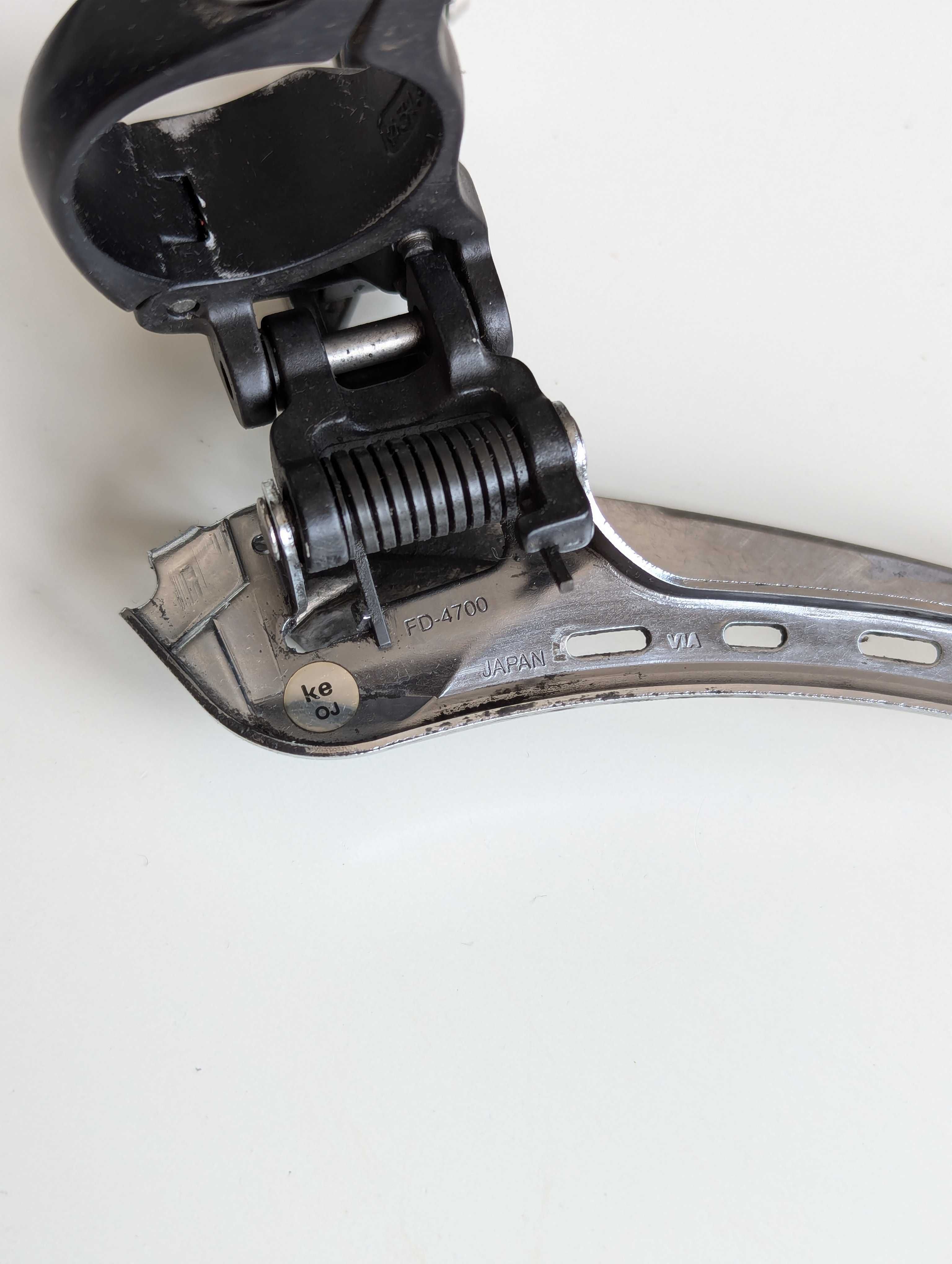 Przerzutka przednia SHIMANO TIAGRA FD-4700 P7