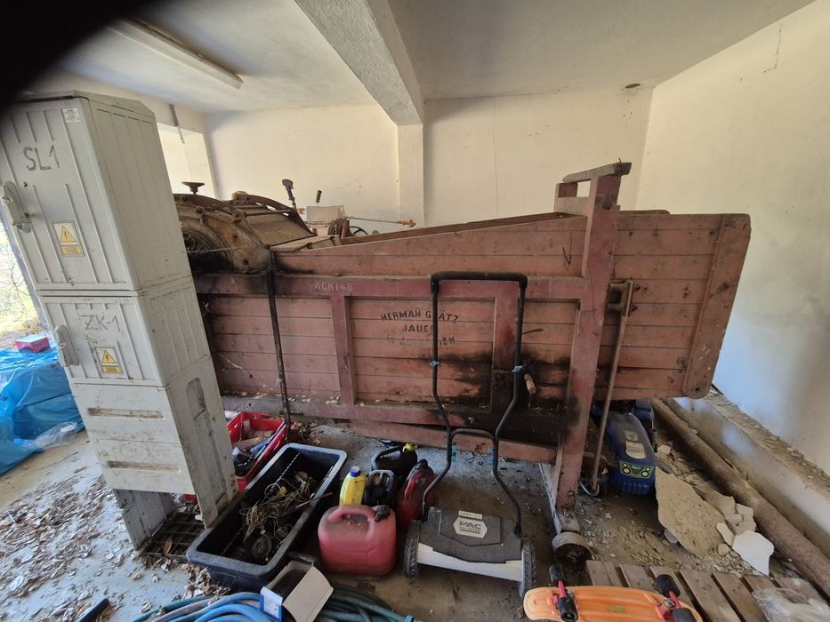 Oddam stare maszyny rolnicze