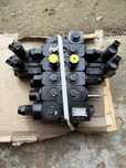 Rozdzielacz hydrauliczny PARKER do JCB 531-70